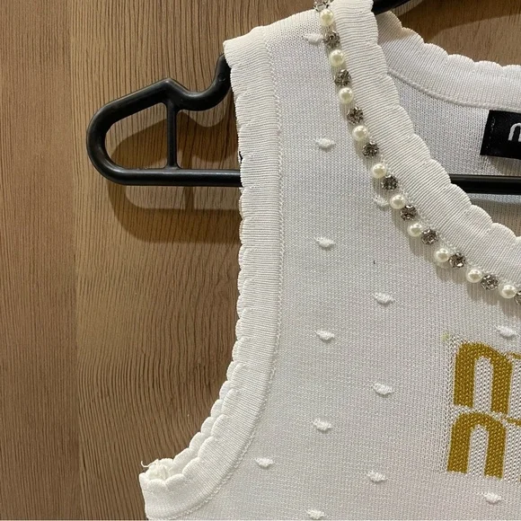 Miu Miu White Pearl-Trim Sleeveless Knit Tank with Gold Logo - Picture 7 of 7